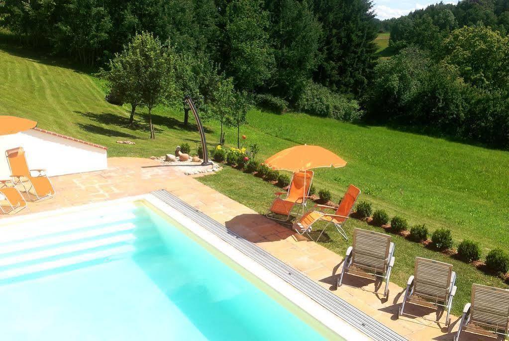 Appartement Sonnenhaus Grandl à Feldbach  Extérieur photo